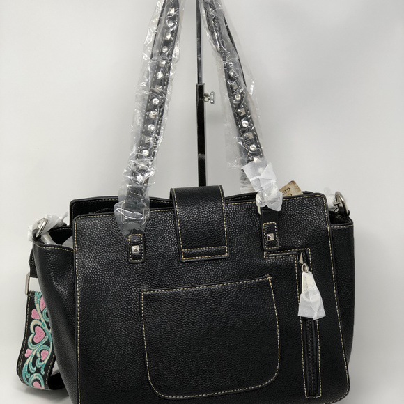 Montana West "Be My Valentine"Concealed Carry Tote - Picture 5 of 8